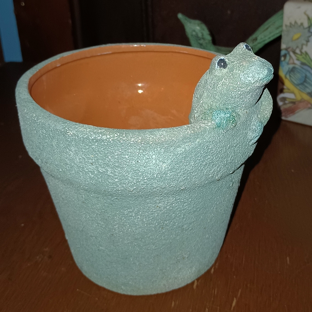Frog Decorated Planter Pot Hand Painted Terra Cotta Pot Vintage